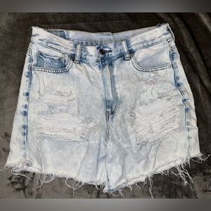American Eagle mom short size 4